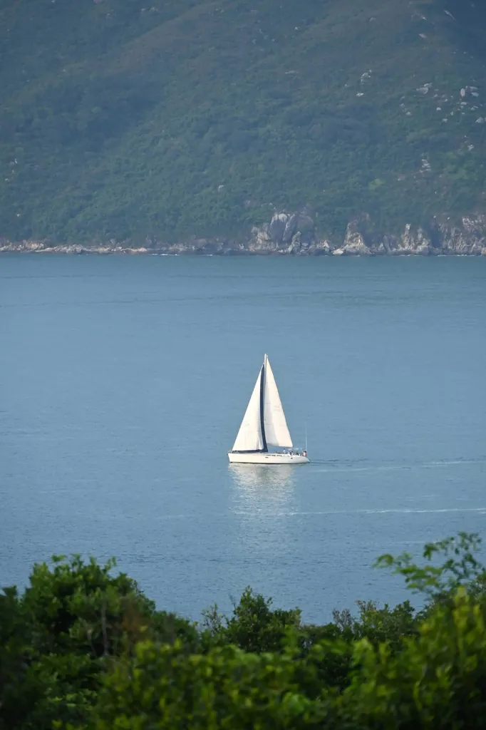 海上帆船