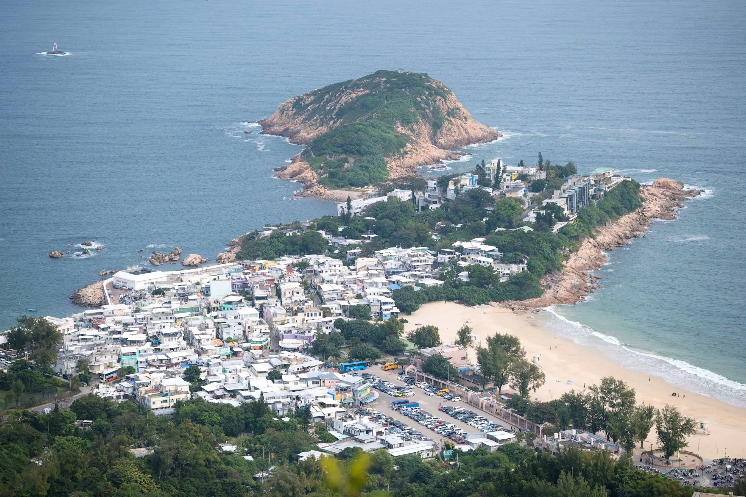 龙脊俯瞰石澳泳滩