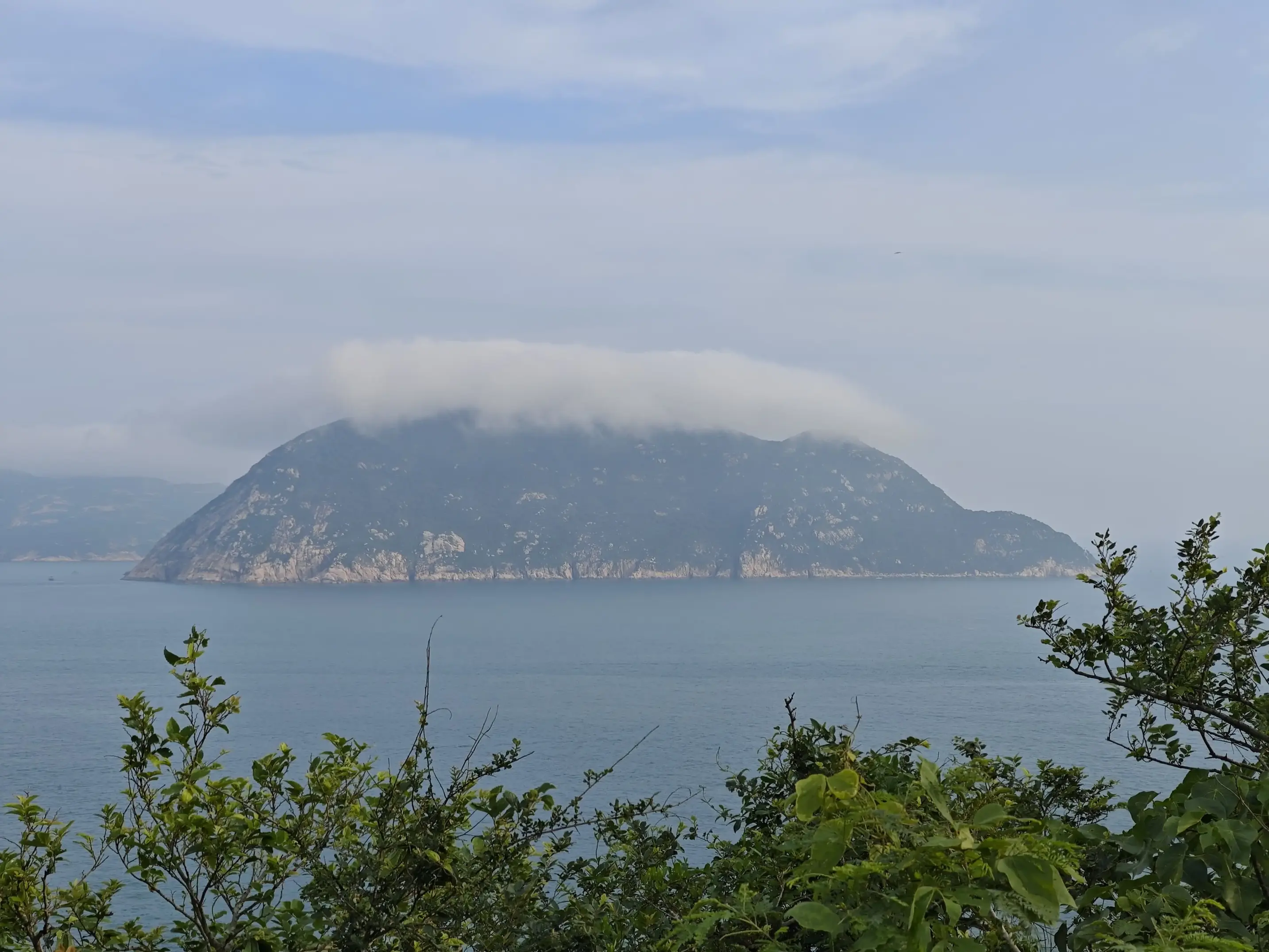 戴有云帽的螺洲