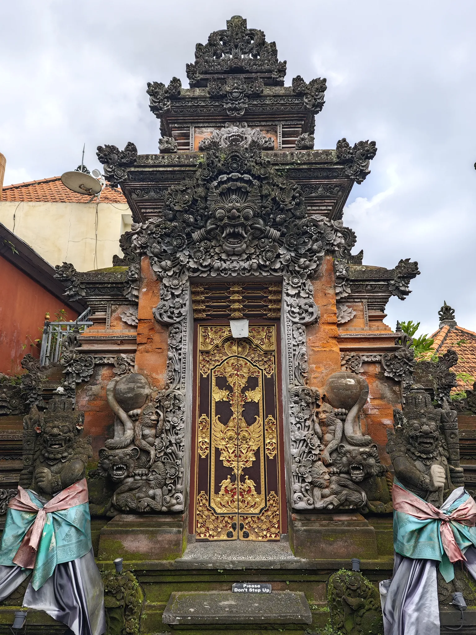 乌布皇宫入口（没什么可逛的，但来都来了）