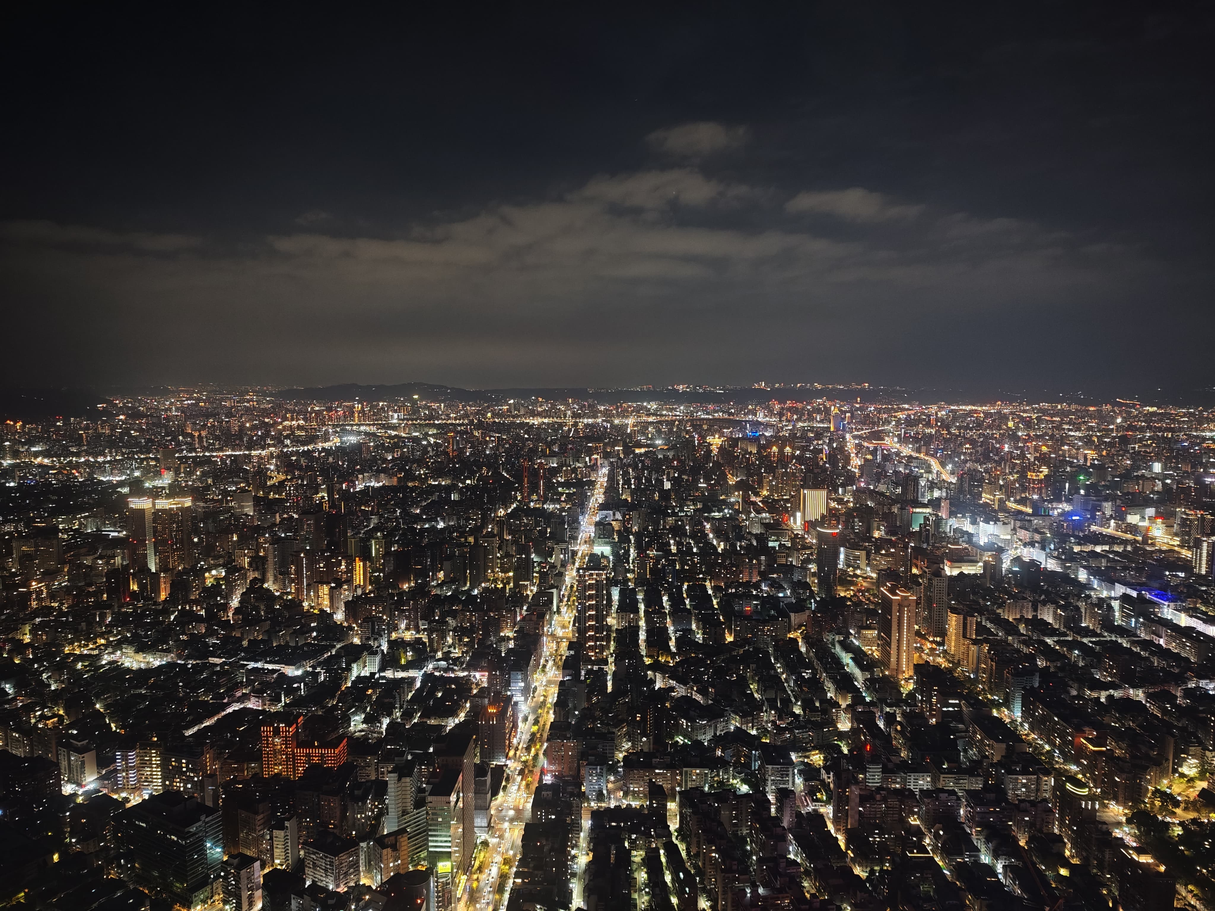 台北 101 俯瞰夜景